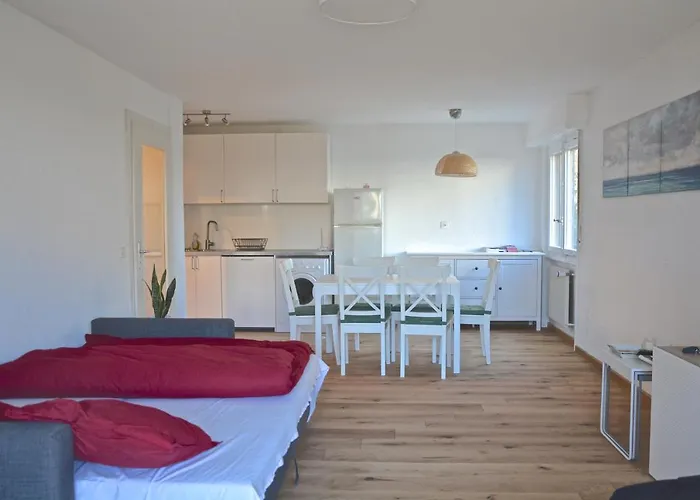 & Montagne - Familial A Proximite De La De Preverenges